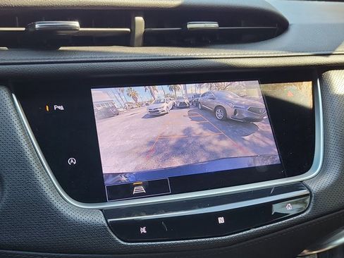 Used 2021 Cadillac XT5 Premium Luxury image 20