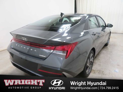 New 2026 Hyundai Elantra Limited FWD image 6