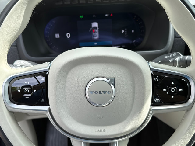 Certified 2026 Volvo XC90 B6 Ultra AWD/4WD image 11