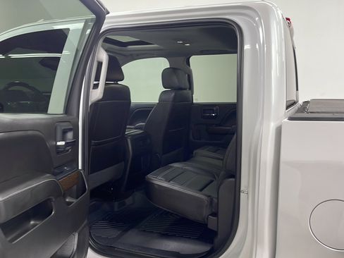 Used 2018 GMC Sierra 1500 Denali AWD/4WD image 15