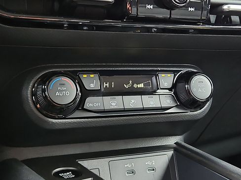 New 2026 Nissan Kicks SV w/ Cold Weather Package image 13