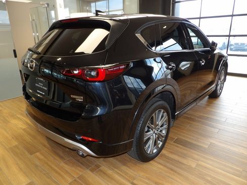 Certified 2025 MAZDA CX-5 Signature image 6