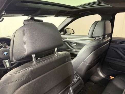 Used 2014 BMW 550i Sedan w/ Executive Package image 23
