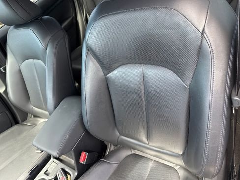 Used 2025 Subaru Forester Limited AWD/4WD image 15