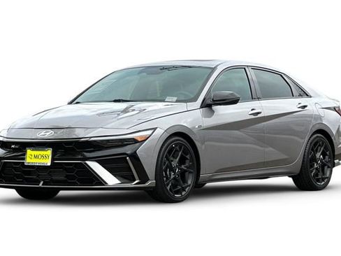 Used 2025 Hyundai Elantra N Line image 2