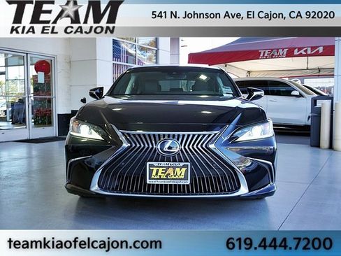 Used 2021 Lexus ES 350 w/ Premium Package image 4