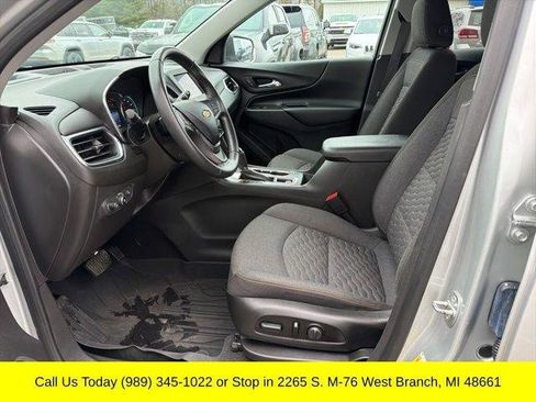 Used 2021 Chevrolet Equinox LT FWD image 14