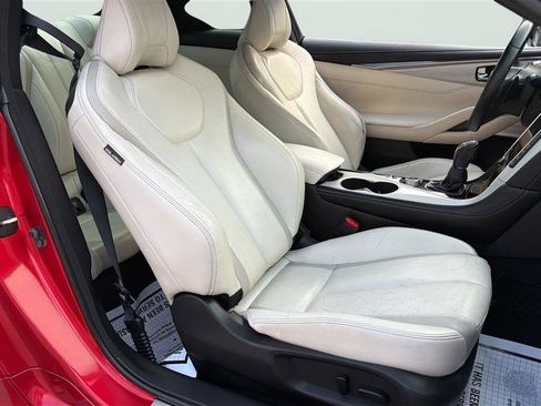 Used 2017 INFINITI Q60 Red Sport 400 RWD image 14