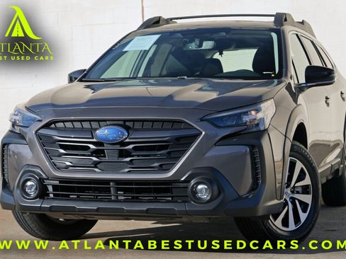 Used 2024 Subaru Outback Premium AWD/4WD image 1