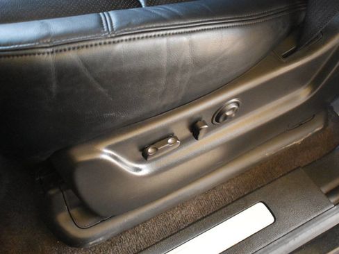 Used 2012 Chevrolet Tahoe LTZ image 64