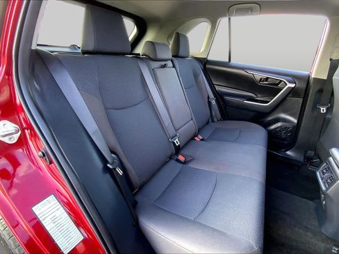 Used 2025 Toyota RAV4 LE FWD image 19