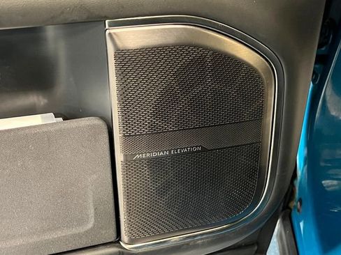 Used 2022 Rivian R1T Adventure image 12