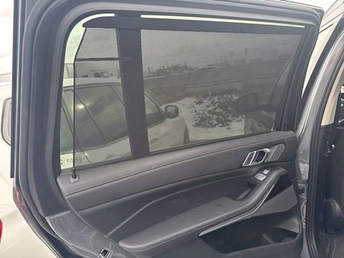 Certified 2023 BMW X7 xDrive40i w/ Premium Package image 22