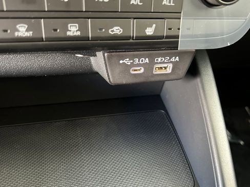 New 2026 Subaru Outback Premium image 31