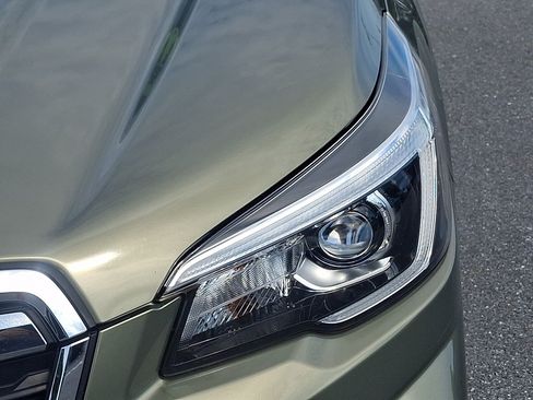 Used 2019 Subaru Forester Touring AWD/4WD image 9