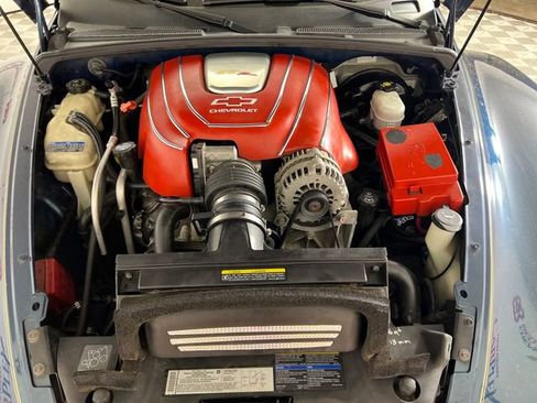 Used 2005 Chevrolet SSR Base w/ Preferred Equipment Group image 22
