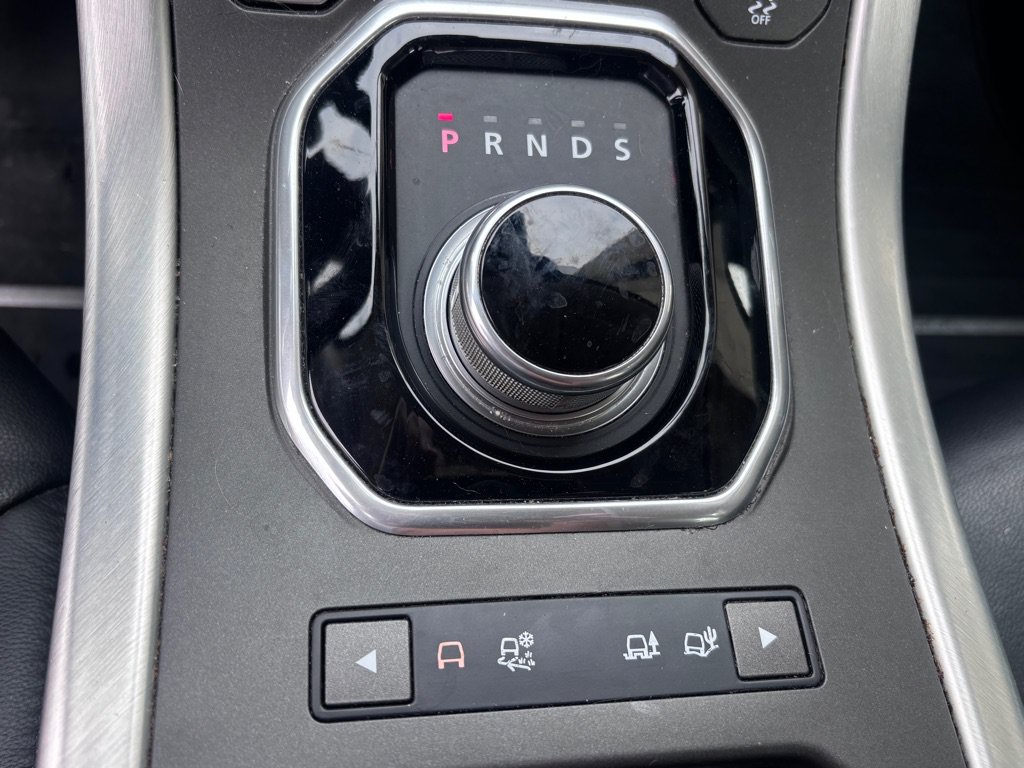 Used 2015 Land Rover Range Rover Evoque Pure Plus AWD/4WD image 28