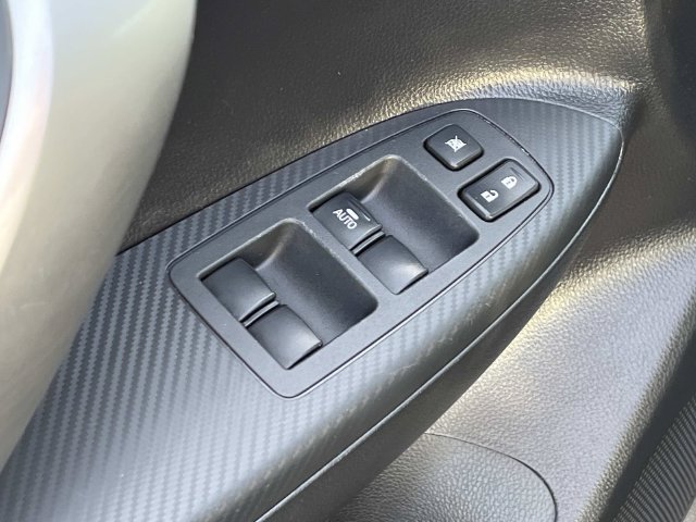 Used 2025 Mitsubishi Eclipse Cross SE AWD/4WD image 25