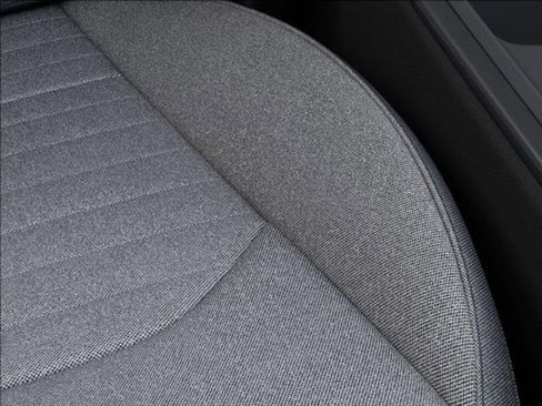 New 2025 Kia K4 EX image 24