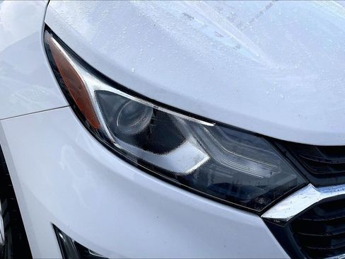 Used 2021 Chevrolet Equinox LT image 26