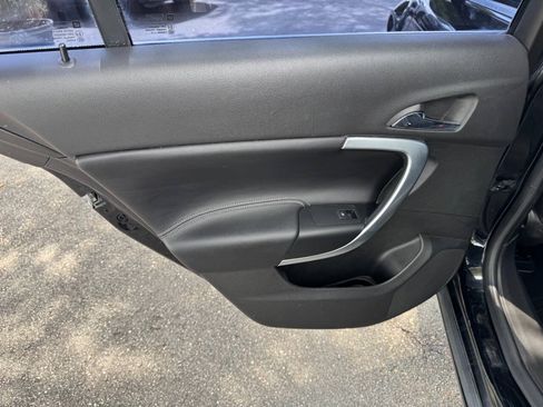 Used 2015 Buick Regal Premium w/ Experience Buick Package FWD image 38