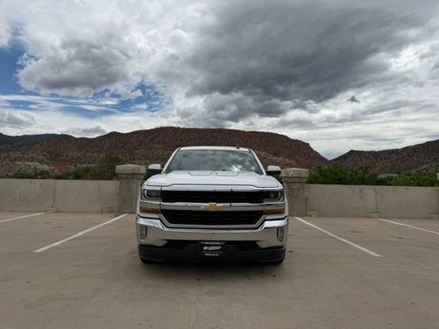 Used 2018 Chevrolet Silverado 1500 LT w/ All Star Edition AWD/4WD image 5