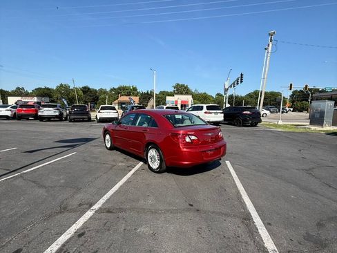 Used 2007 Chrysler Sebring Touring FWD image 10