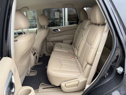 Used 2015 Nissan Pathfinder SL w/ Cargo Package image 11