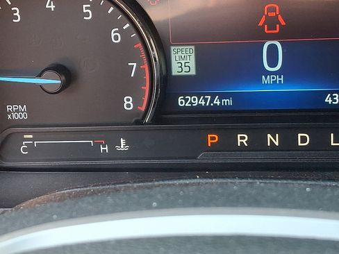 Used 2023 Ford Explorer XLT w/ Equipment Group 202A AWD/4WD image 22