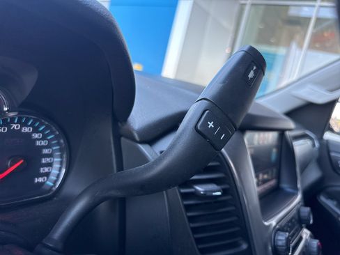 Used 2019 Chevrolet Tahoe LS AWD/4WD image 35