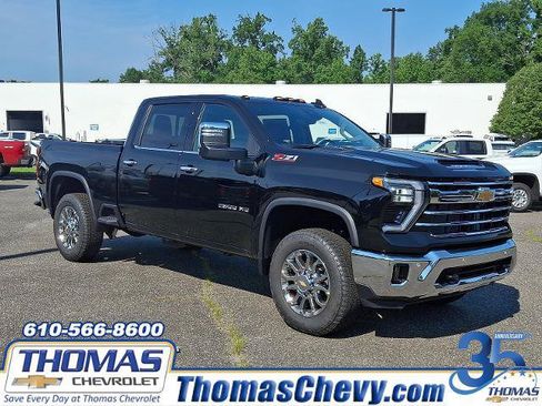 New 2026 Chevrolet Silverado 2500 LTZ w/ LTZ Premium Package AWD/4WD image 1