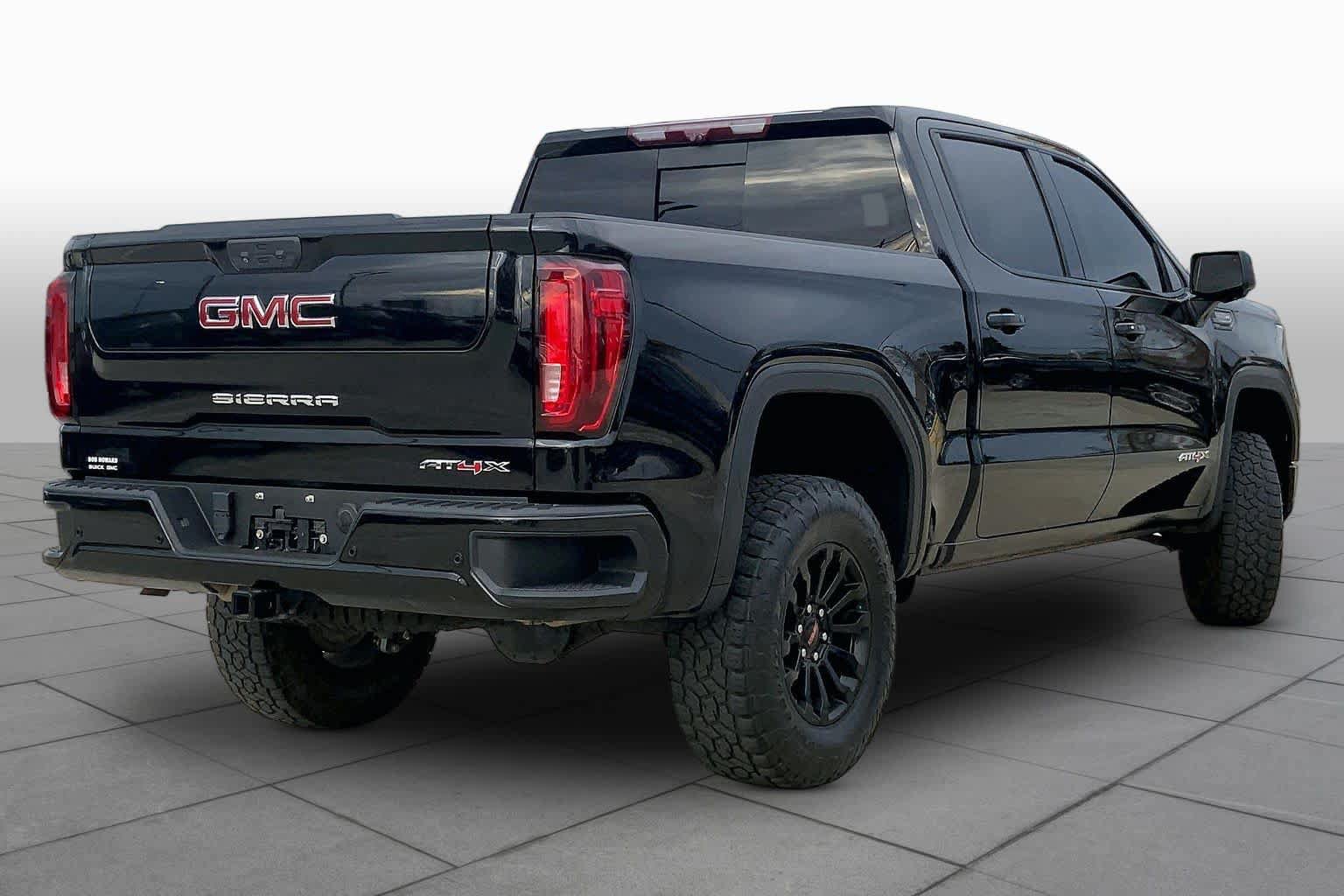 Used 2022 GMC Sierra 1500 AT4X AWD/4WD image 12