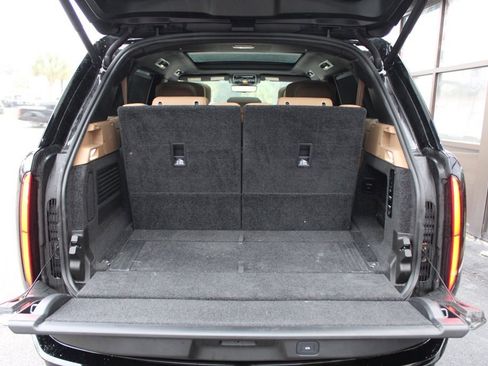 Used 2024 Land Rover Range Rover Long Wheelbase Autobiography image 40