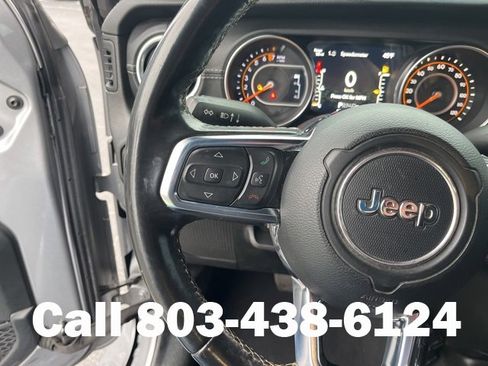 Used 2020 Jeep Gladiator Overland w/ Safety Group image 19