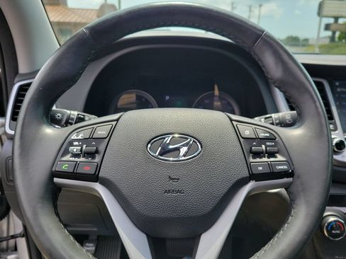 Used 2018 Hyundai Tucson Limited w/ Ultimate Package 02 AWD/4WD image 12
