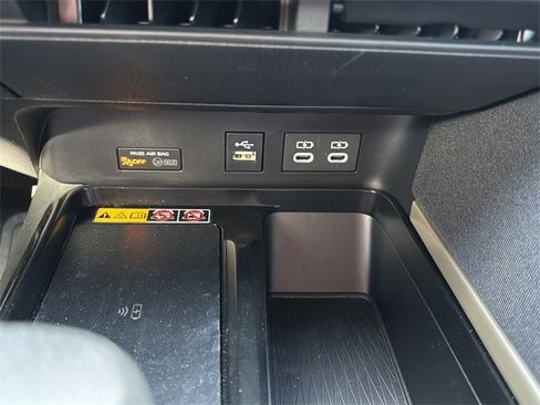 Used 2026 Toyota Camry LE image 24