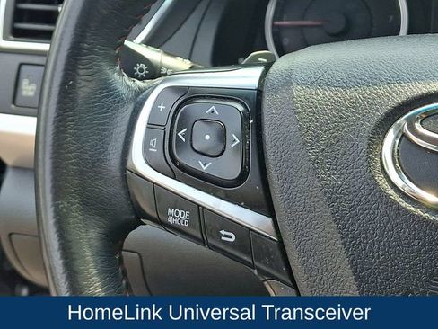 Used 2017 Toyota Camry XLE FWD image 7