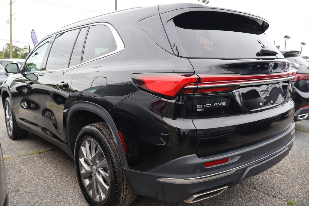 Used 2026 Buick Enclave Preferred AWD/4WD image 4