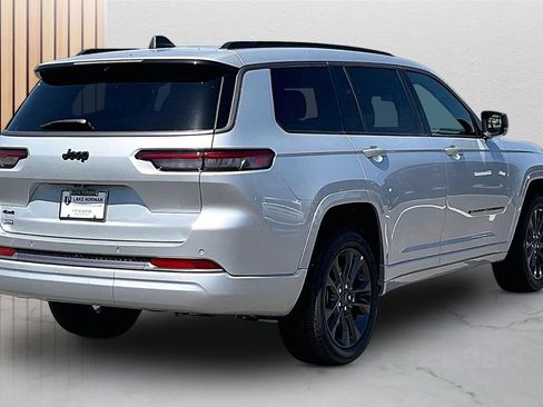 New 2026 Jeep Grand Cherokee L Limited AWD/4WD image 8