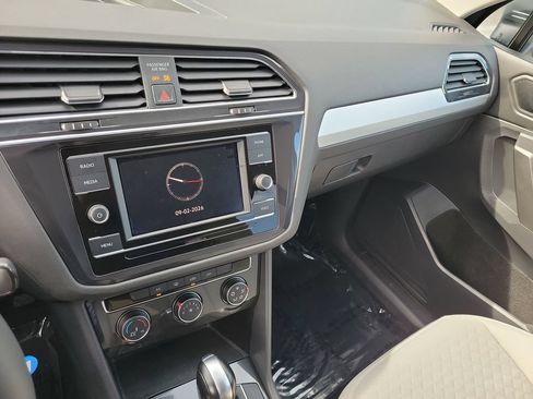Used 2021 Volkswagen Tiguan S FWD image 14
