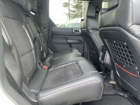 Used 2025 Ford Bronco Raptor AWD/4WD image 18