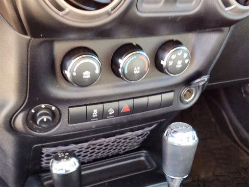 Used 2017 Jeep Wrangler Sport w/ Quick Order Package 24S image 21