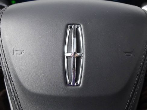 New 2026 Lincoln Aviator Reserve AWD/4WD image 36