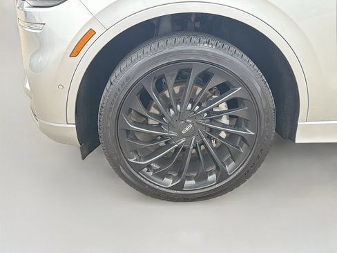 Used 2024 Lincoln Aviator Reserve w/ Jet Package AWD/4WD image 36