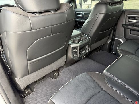 Used 2024 RAM 3500 Laramie w/ Night Edition image 33