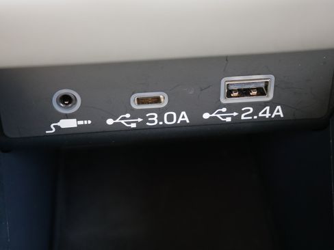 Certified 2025 Subaru Legacy Premium AWD/4WD image 29
