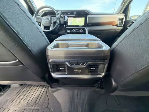 Certified 2024 GMC Sierra 2500 Denali w/ Denali Reserve Package AWD/4WD image 23