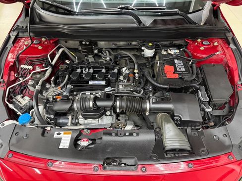 Used 2018 Honda Accord Sport image 7