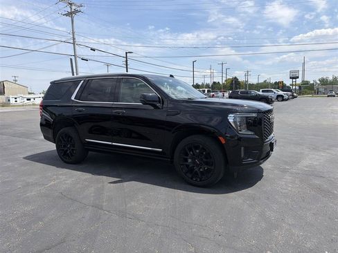 Used 2023 GMC Yukon Denali w/ Max Trailering Package AWD/4WD image 2