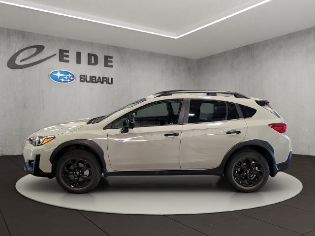 Used 2023 Subaru Crosstrek 2.0i Premium w/ Special Edition AWD/4WD image 9